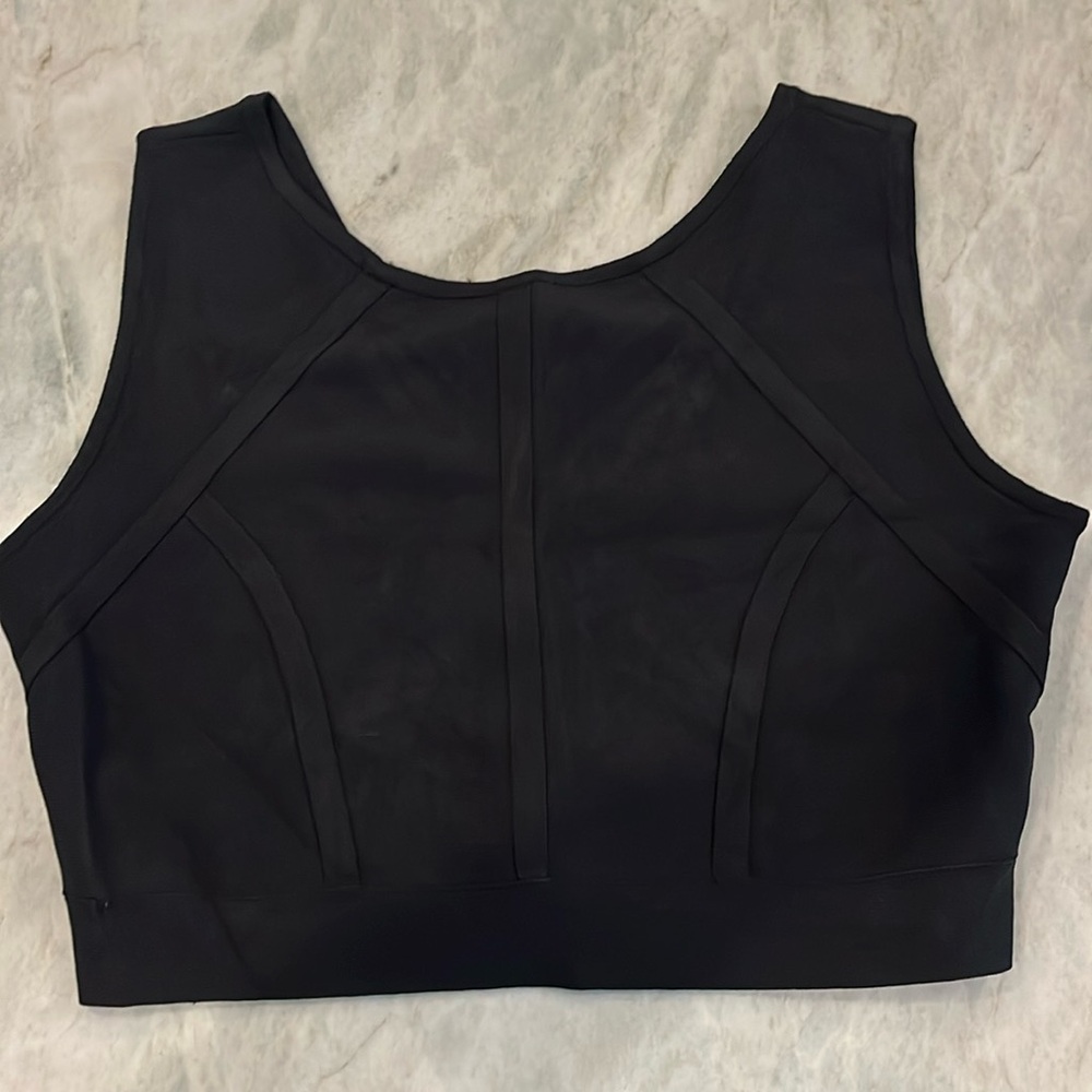 BCBGMAXAZRIA